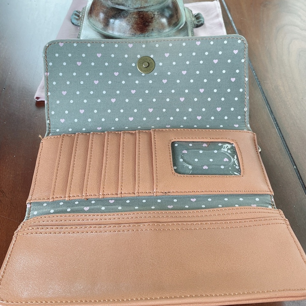 RARE Loungefly Aristocats Wallet. Toulouse, Marie & Berlioz beside each other. - Picture 5 of 6